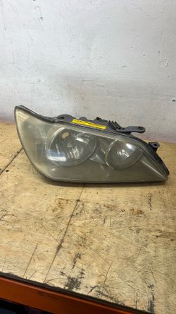 2001 2002 2003 2004 is300 passenger side headlight