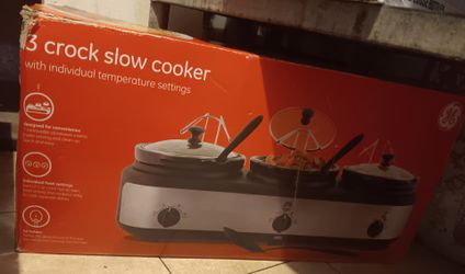 3 CROCK SLOW COOKER(NEW)