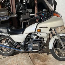 1983 silverwing gl650 white 