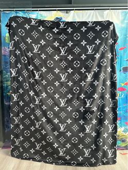 Designer inspired blanket 80x60