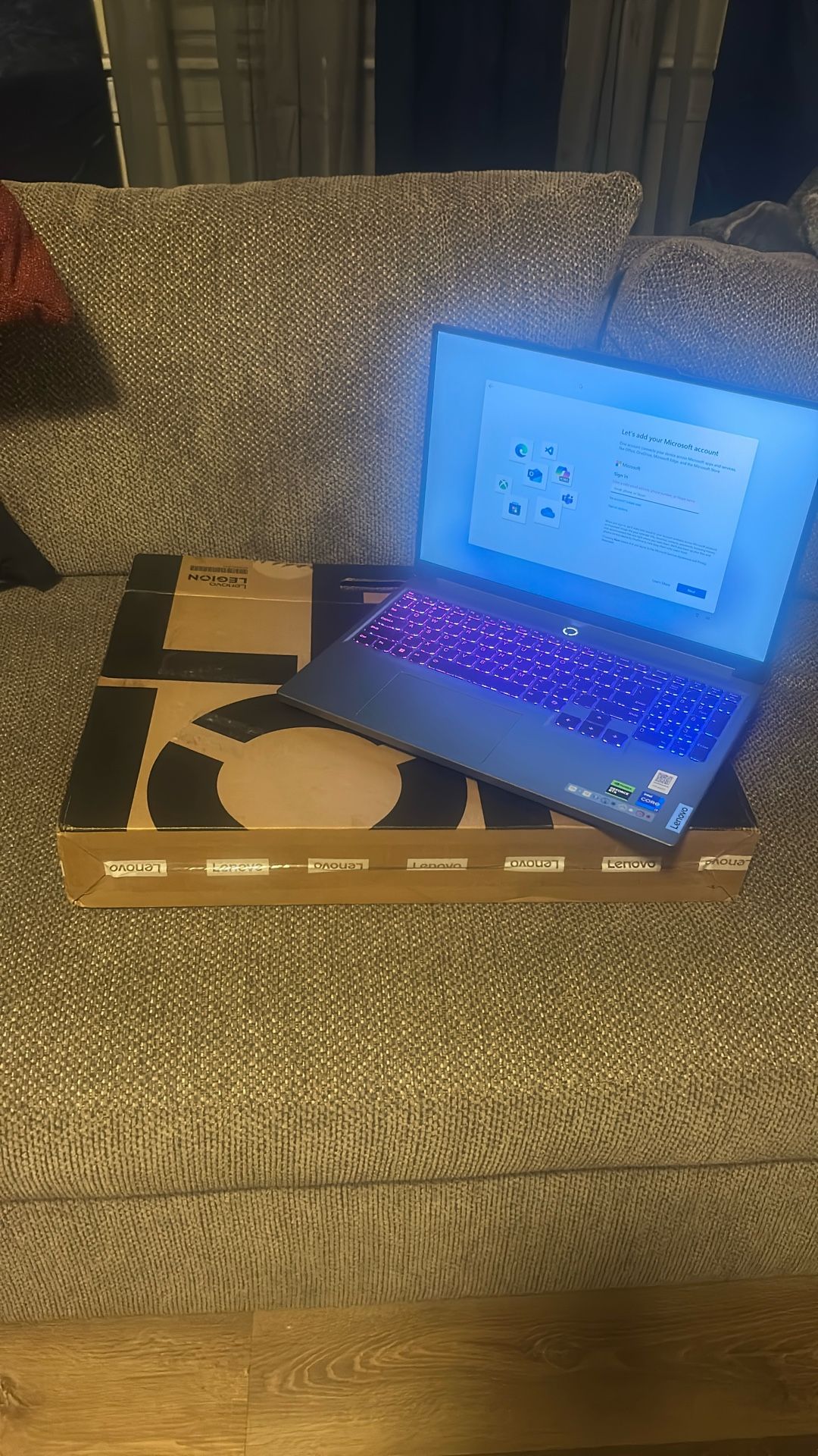 Lenovo Legion 5 16IRX9