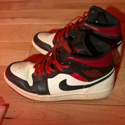 Jordan 1, black, white, and red, size 9 men's.