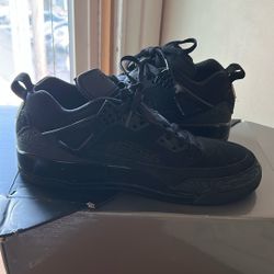 JORDAN SPIZIKE LOW BLACKS 