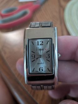 Vivani Cuff Bracelet Watch - K977 - Accutime Watch Corp - c. 1980s
