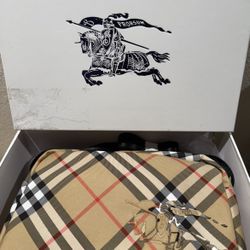 Burberry Messenger Bag