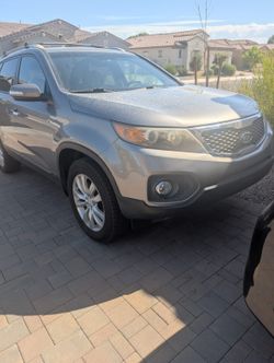 2011 kia Serento