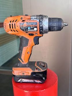 RIDGID Cordless Drill-Driver with Battery / No charger