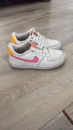 Girls Sneakers