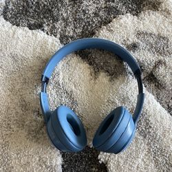 Beats Solo 4