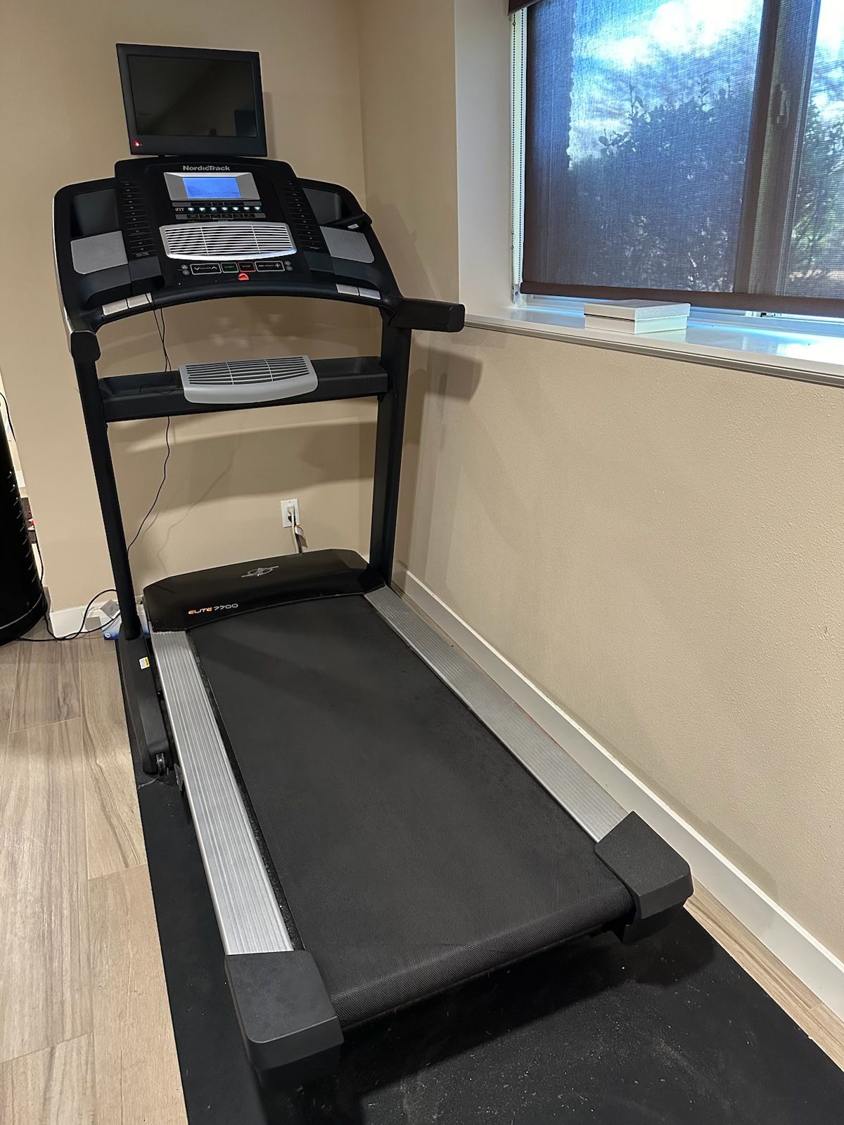 Nordictrack elite 7700 used for sale hotsell