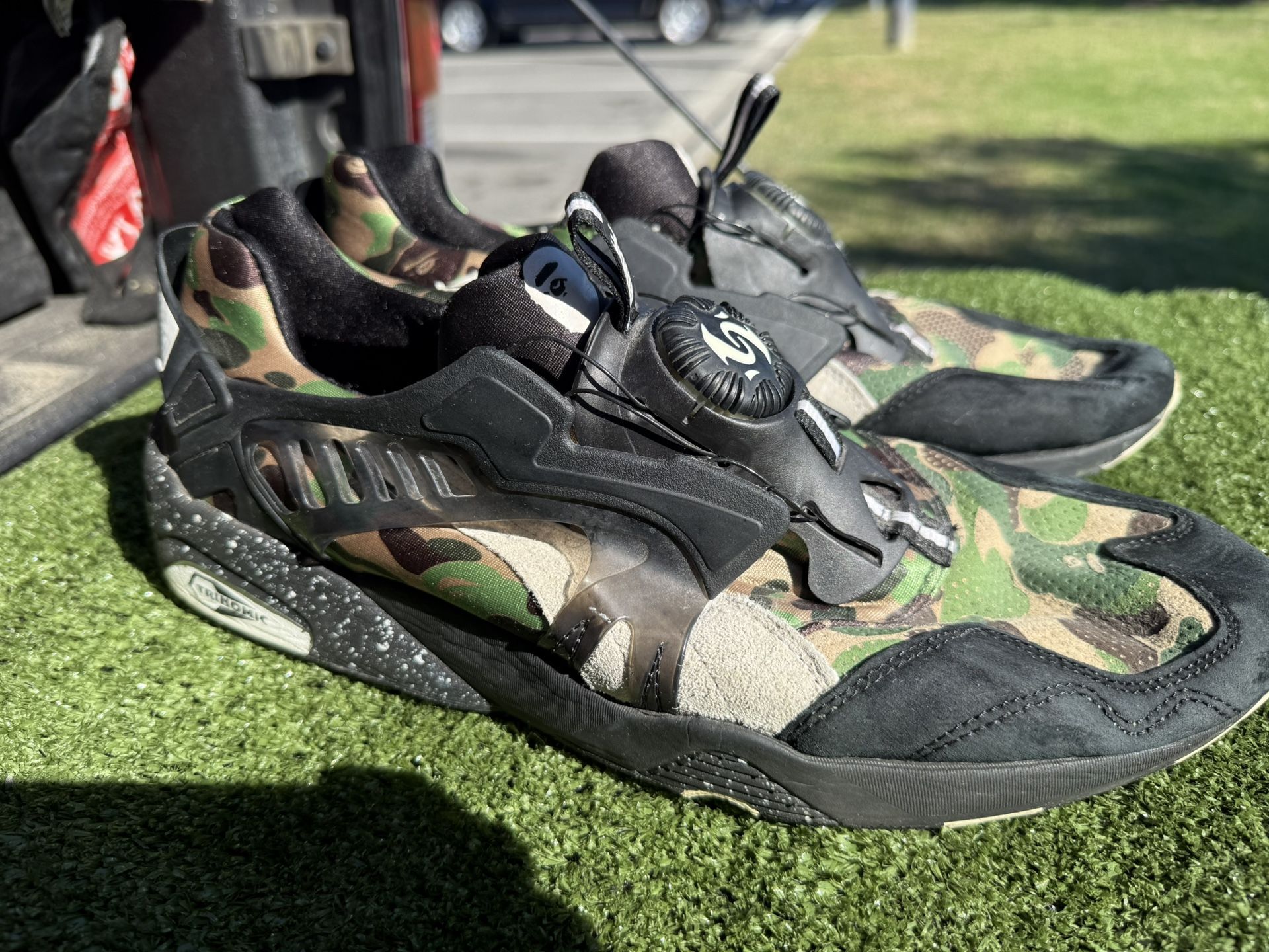 PUMA DISC BLAZE x BAPE GREEN CAMO. COLOR: GREEN CAMO / BLACK
