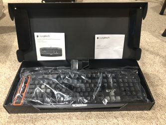 Never Used- Logitech G710+ mechanical gaming keyboard Black