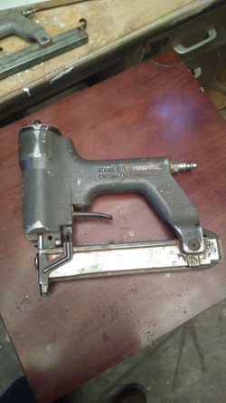 Senco model l pin nailer