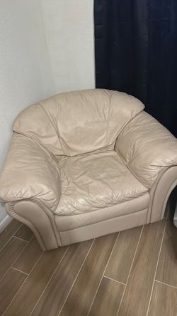 Love seat couch