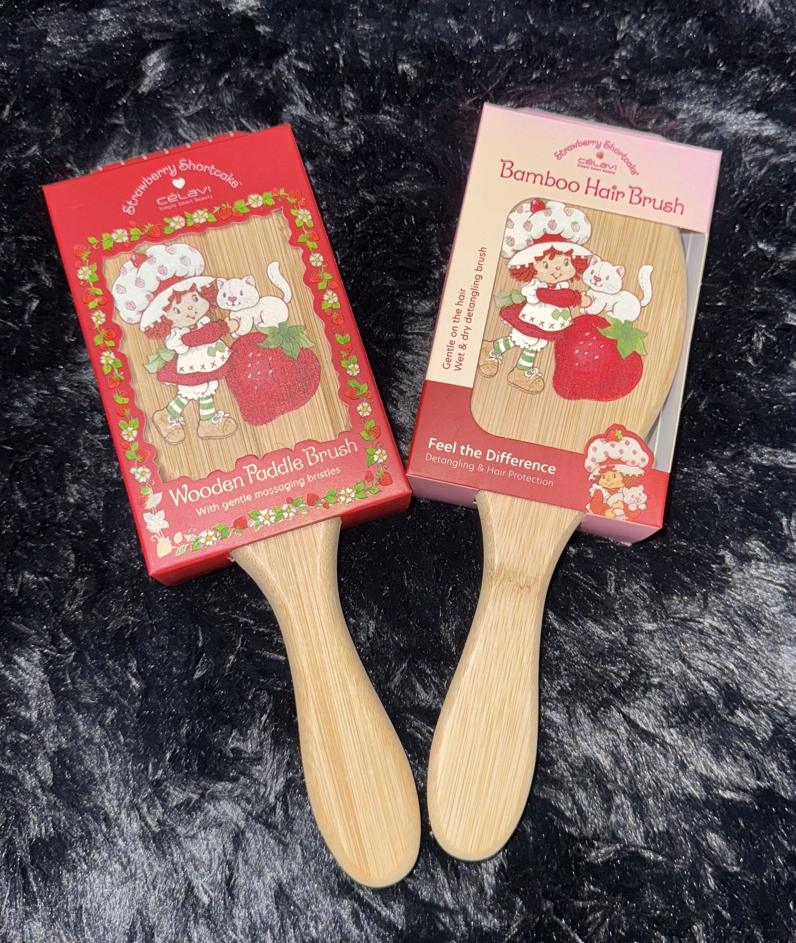 Strawberry Shortcake Wooden Brush