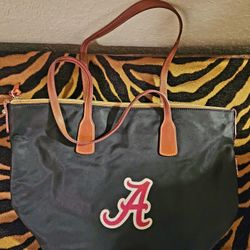 DOONEY AND BOURKE ALABAMA TOTE RED/BLACK ID HOLDER