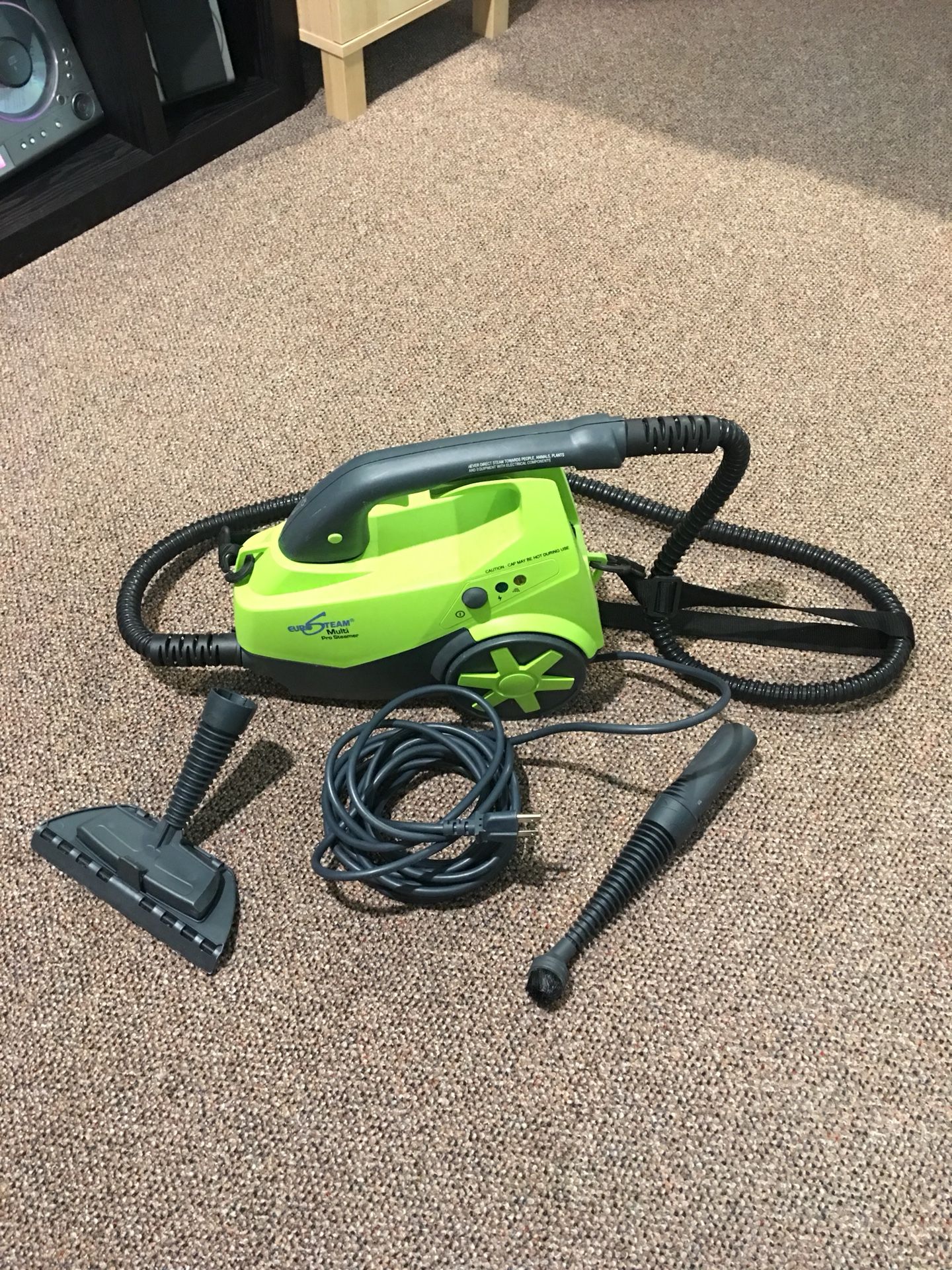 EuroSteam Multi Pro Steamer w/attachments