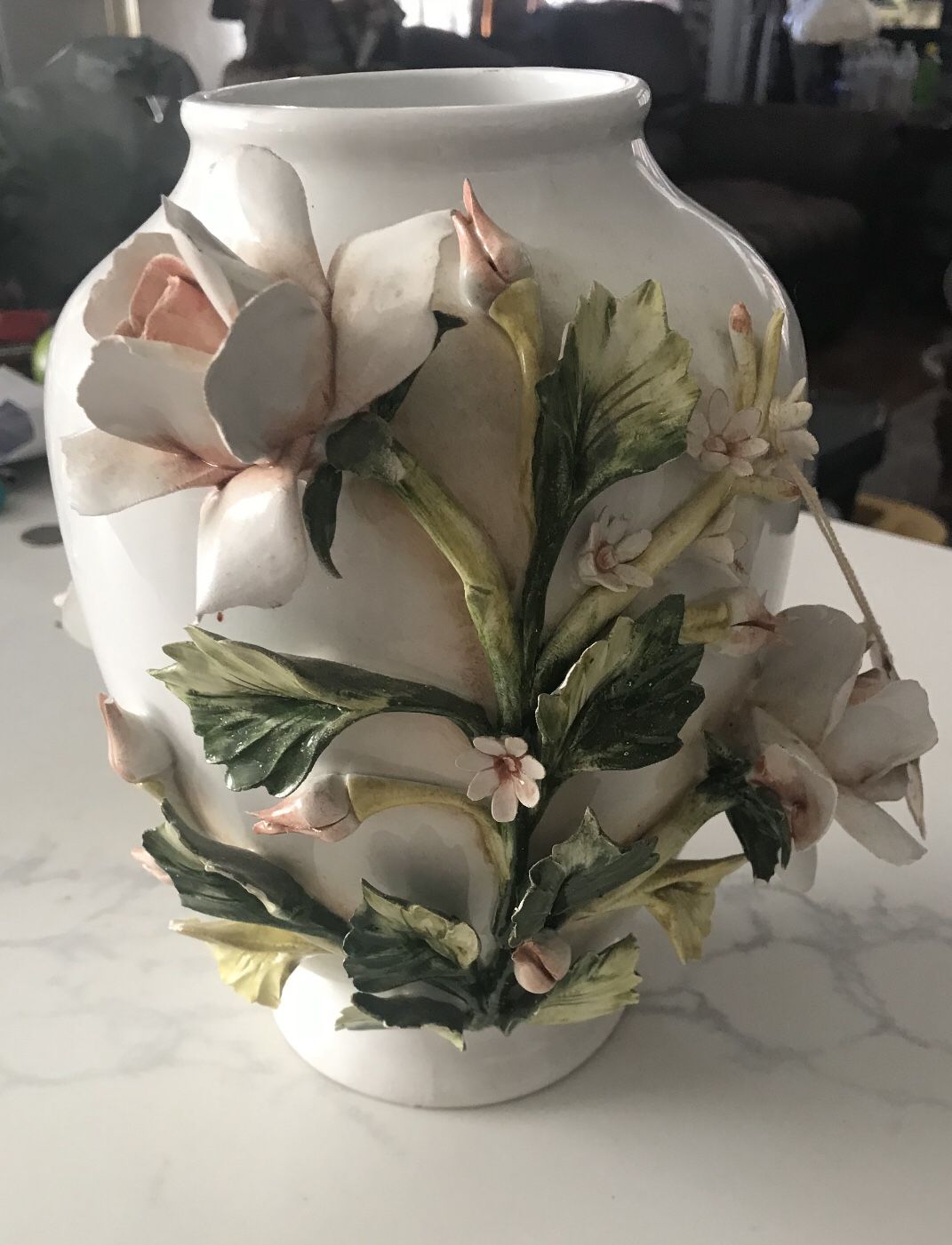 Porcelain Italian flower vase 3D flowers