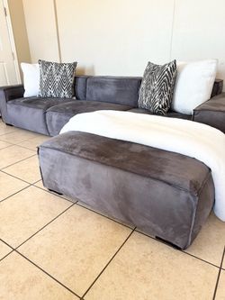 Arhaus Dark Gray Sectional-FREE DELIVERY 🚚