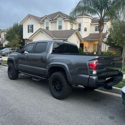 2017 Toyota Tacoma