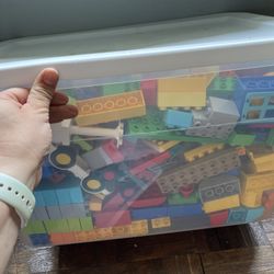 Large Tub Full of Duplo Legos 
