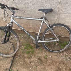 Motobecane 300ht Mountain Bike