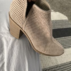Dolce Vita Booties 