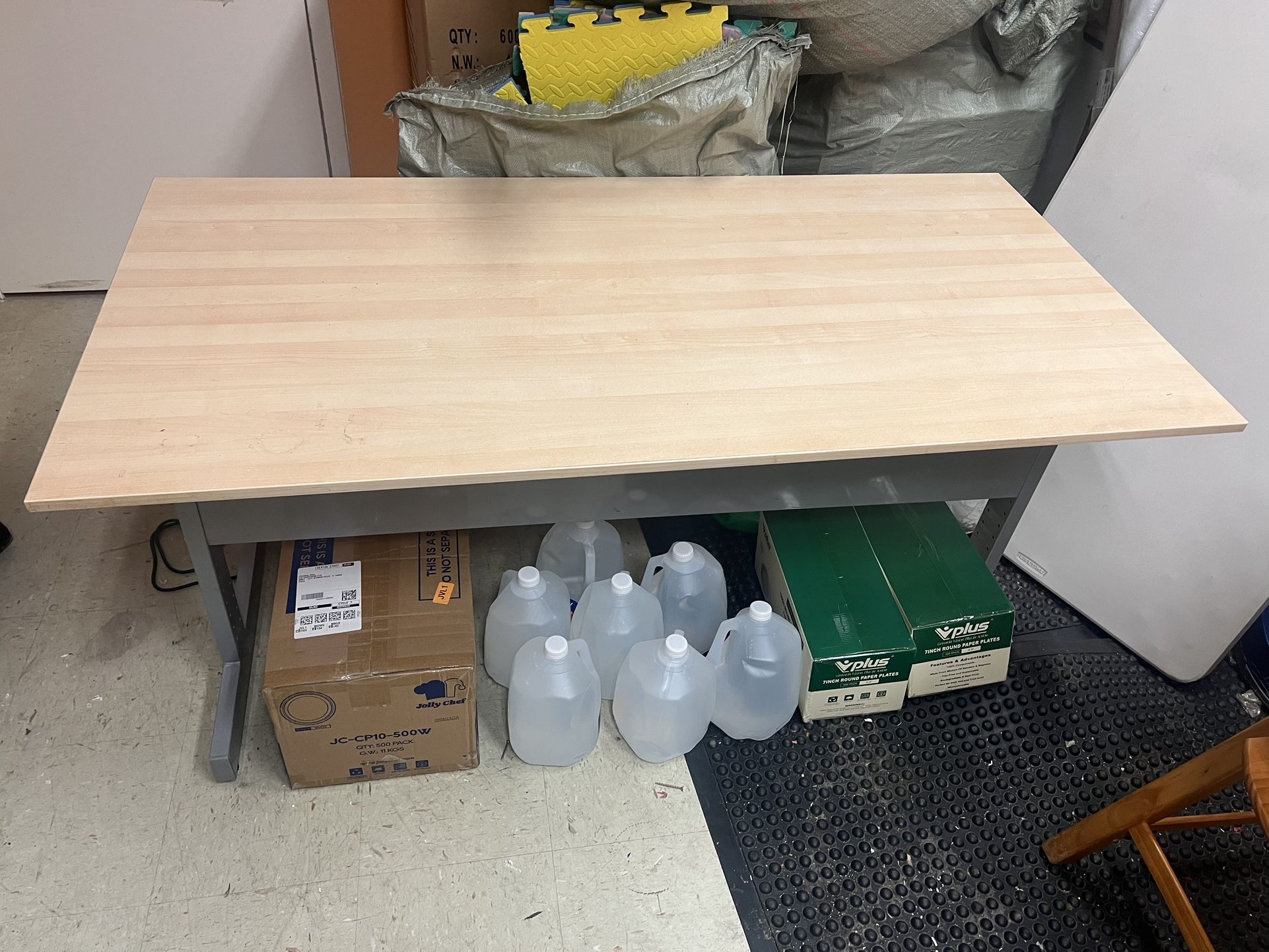 Table Dining 62x32x29in