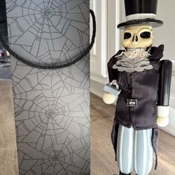 Skeleton Nutcracker : Day of The Dead Edition