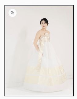 Modern bridal hanbok