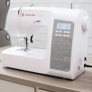 Singer SC220 Computerized Sewing Machine