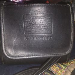 Vintage 90s Coach Handbag - Excellent Condition!!!