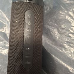 Jbl Portable bluetooth speaker