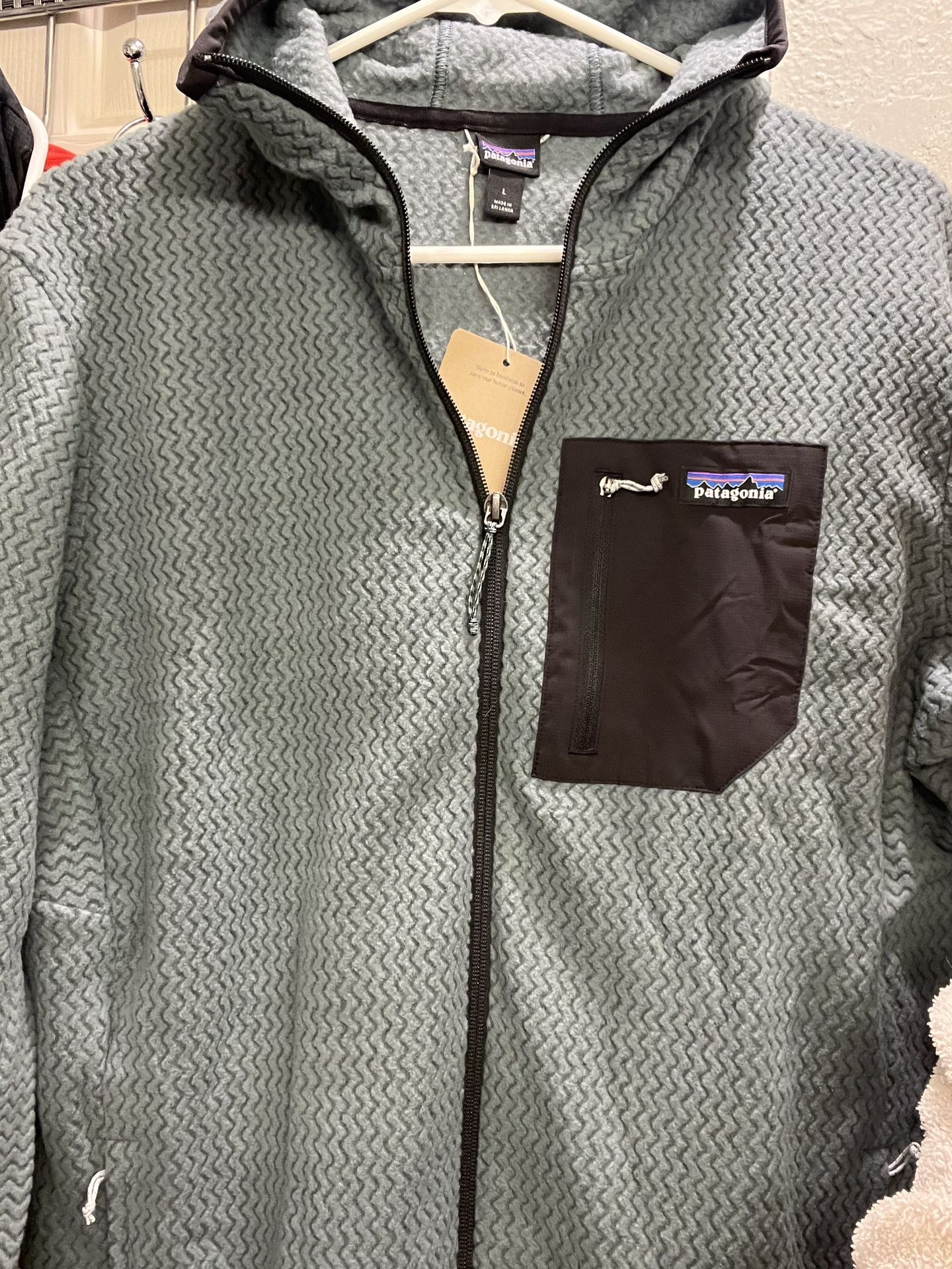 Patagonia Mens R1 Air Full Zip Hoody