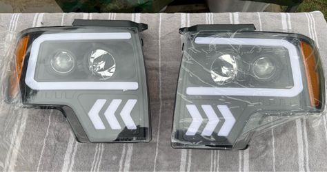 09-14 Ford F-150 Black Projector LED Turn Signal LED Strip Headlights