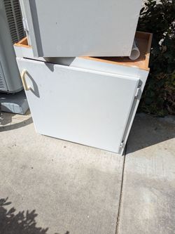 Free: garage wall cabinets