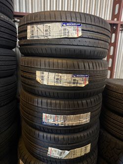 255/45/19 Michelin Set of 4 new tires