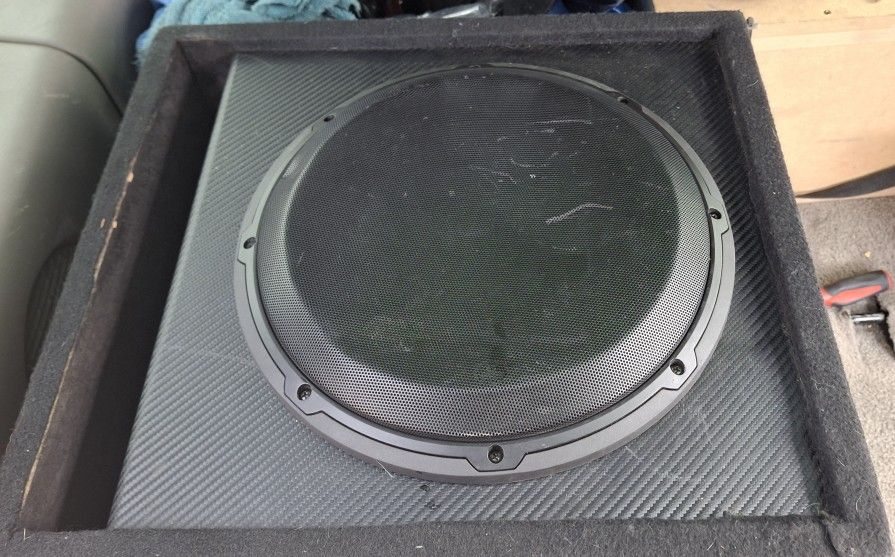 JL AUDIO  12"W3 Sub/ Jl Audio Xd600.1 Amp