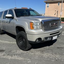 2008 GMC Sierra Denali 1500