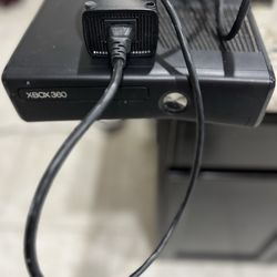 Xbox 360 plus Kinect plus 30 games bundle