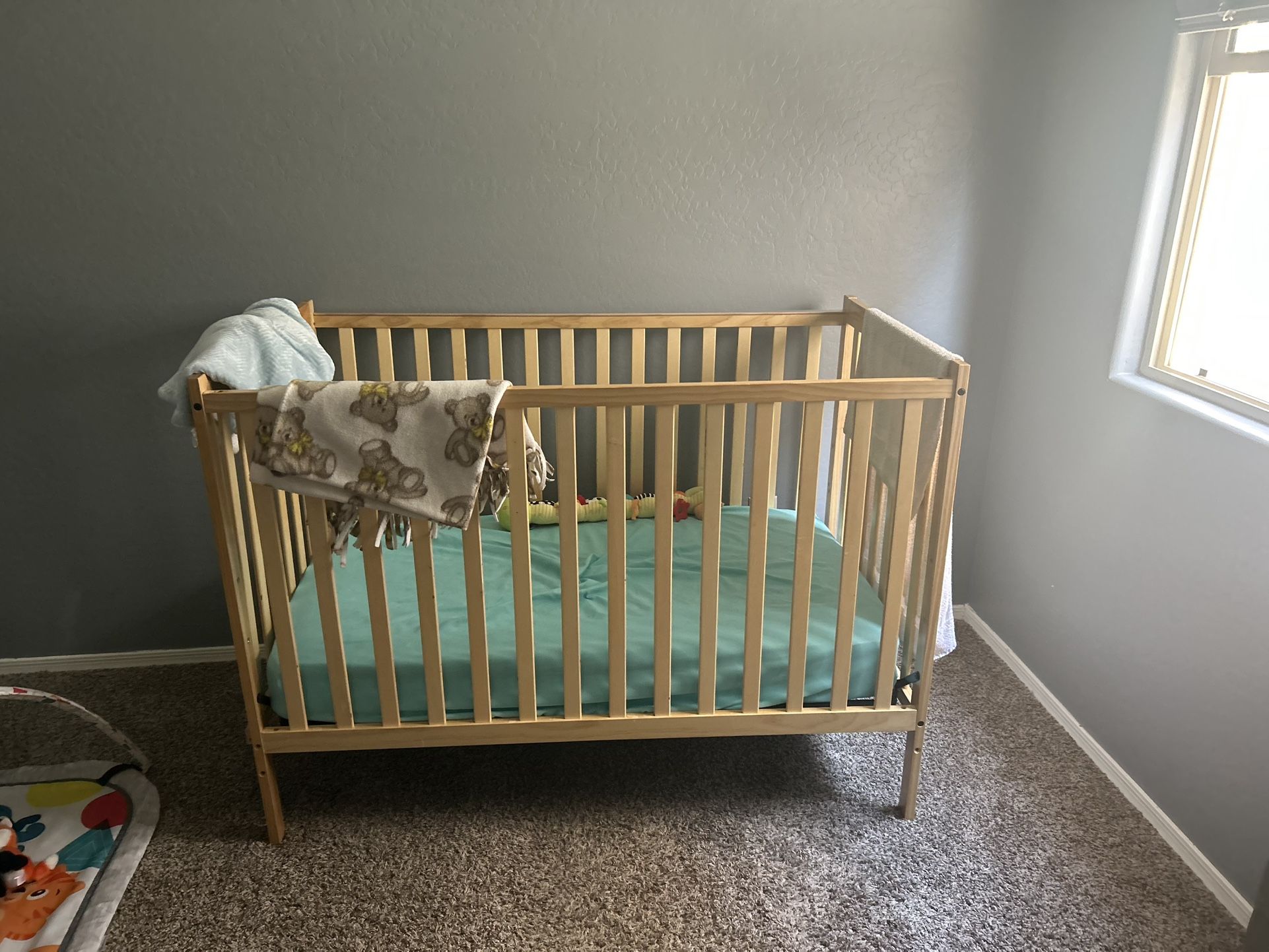 Baby crib