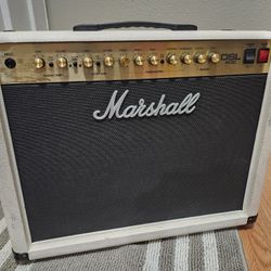 Marshall Dsl40 40W Guitar Amplifier White Edition