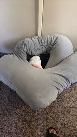 Pregnancy pillow