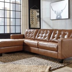 Baskove Auburn Leather LAF Sectional

