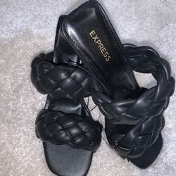 new braided double band block heels sandals Express size 7 black color