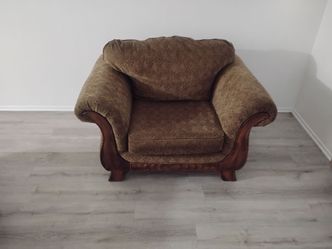 Love seat