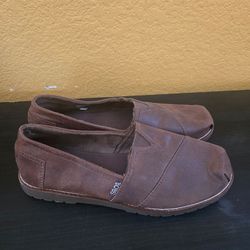 Bobs shoes color brown