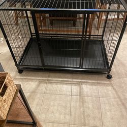 New XXL 48” Heavy Duty Crate W/Wheels and Tray