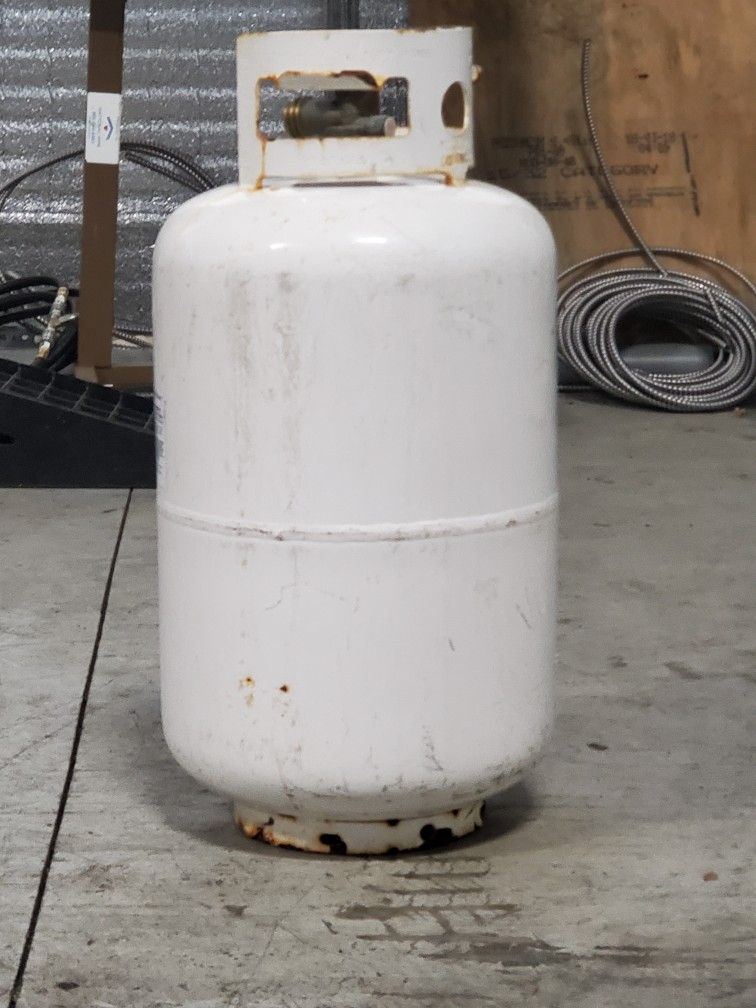 30lb Propane Tank