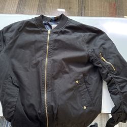 Zara Men’s Bomber Size S 